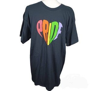 PRIDE Heart Shaped T-Shirt Mens Large Black -Short Sleeve NEW -Brisco -LGBTQ